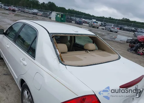 2007 Honda Accord 2.4 Ex from USA, damaged, VIN 1HGCM56867A077439